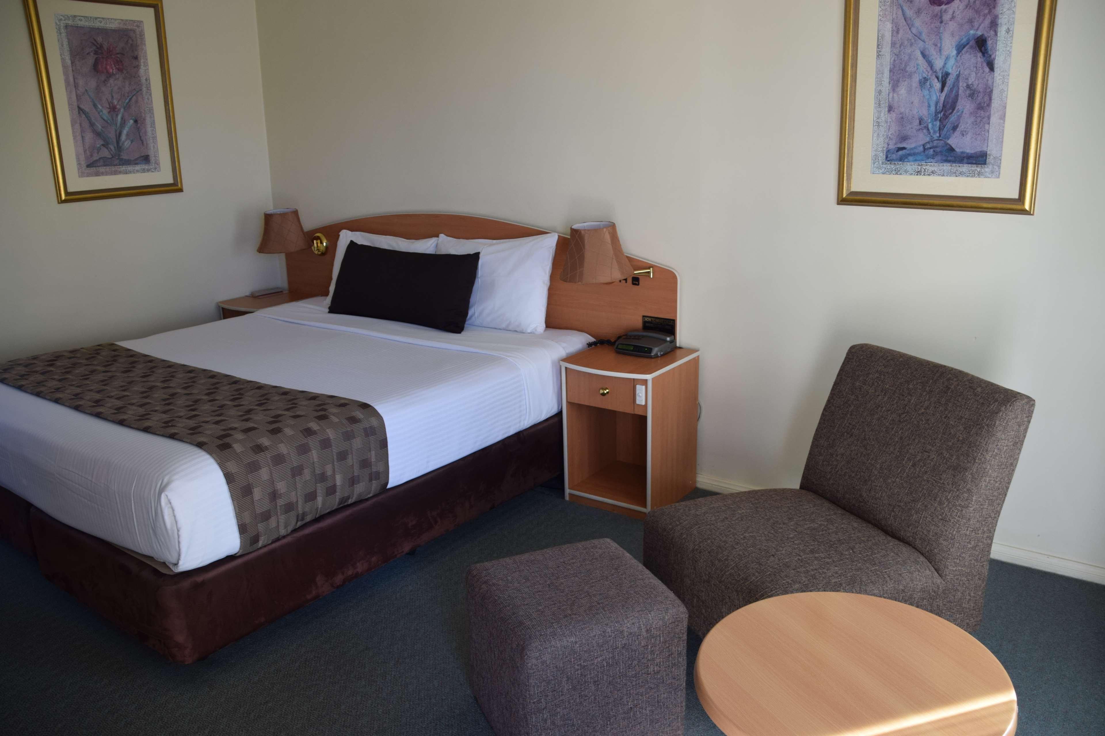 Best Western Coachman'S Inn Motel Батърст Екстериор снимка