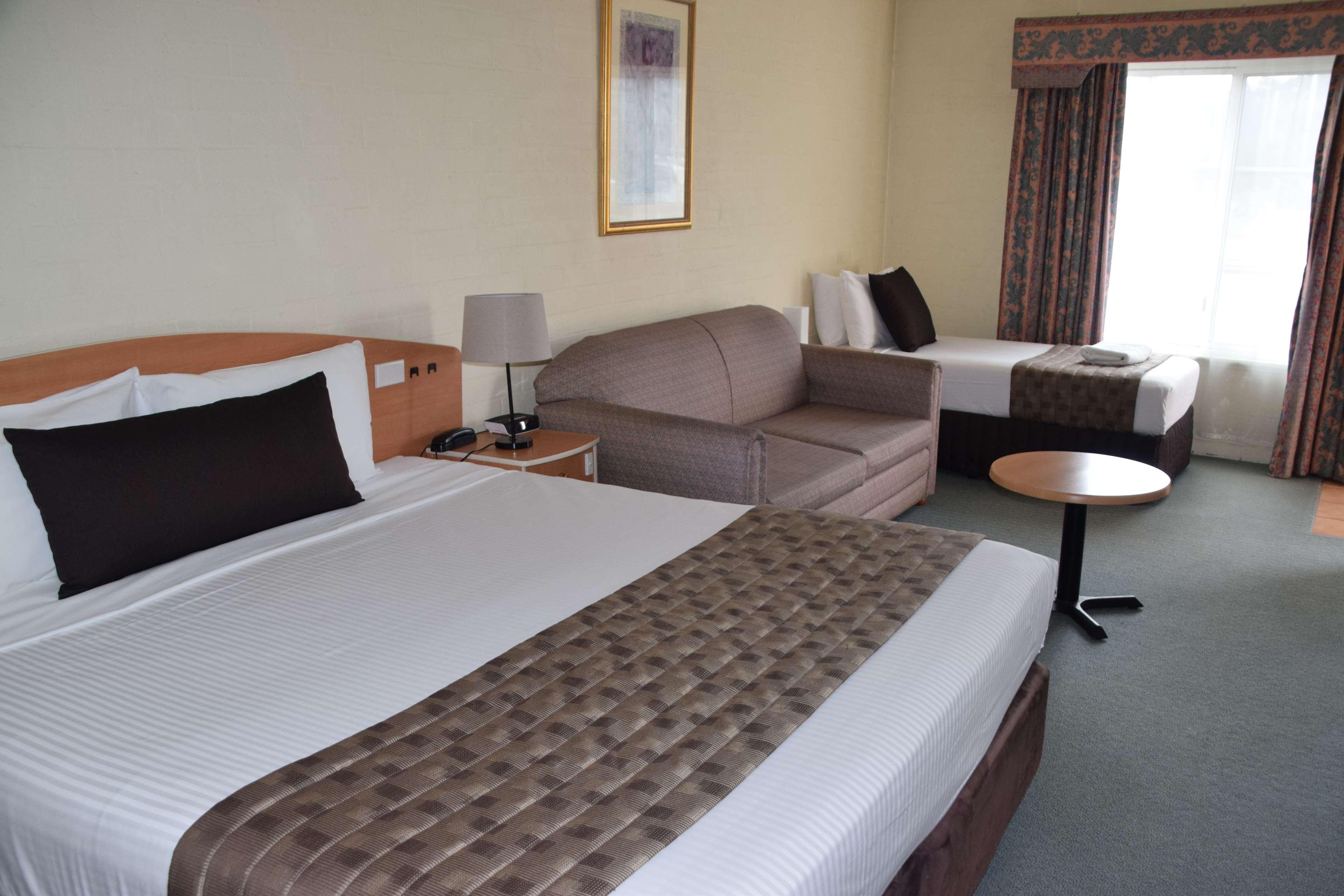 Best Western Coachman'S Inn Motel Батърст Екстериор снимка