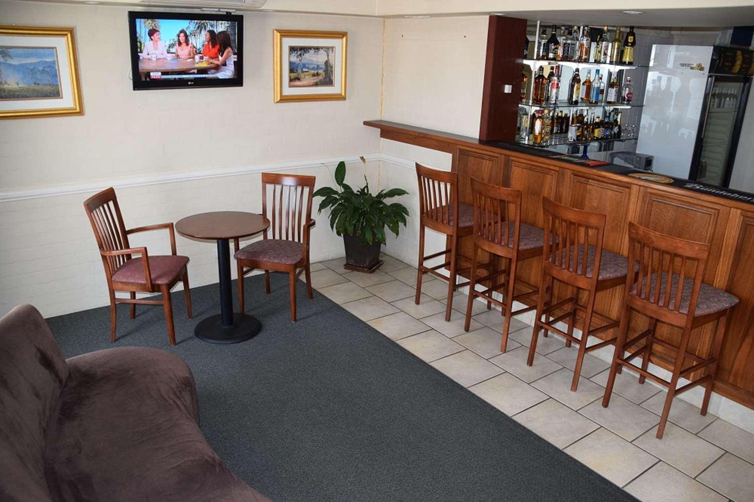 Best Western Coachman'S Inn Motel Батърст Екстериор снимка